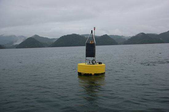 甘丹科技浮标式水质在线自动监测站